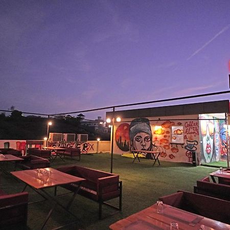 Hotel Raha อุเดเปอร์ ภายนอก รูปภาพ